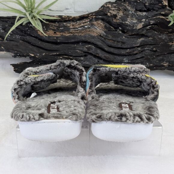 Muk Luks Adjustable Slide Slippers - Size Large (9-10) - Picture 5 of 11